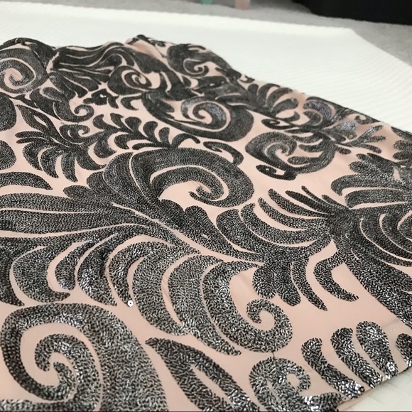 Forever 21 Dress - Picture 3 of 8